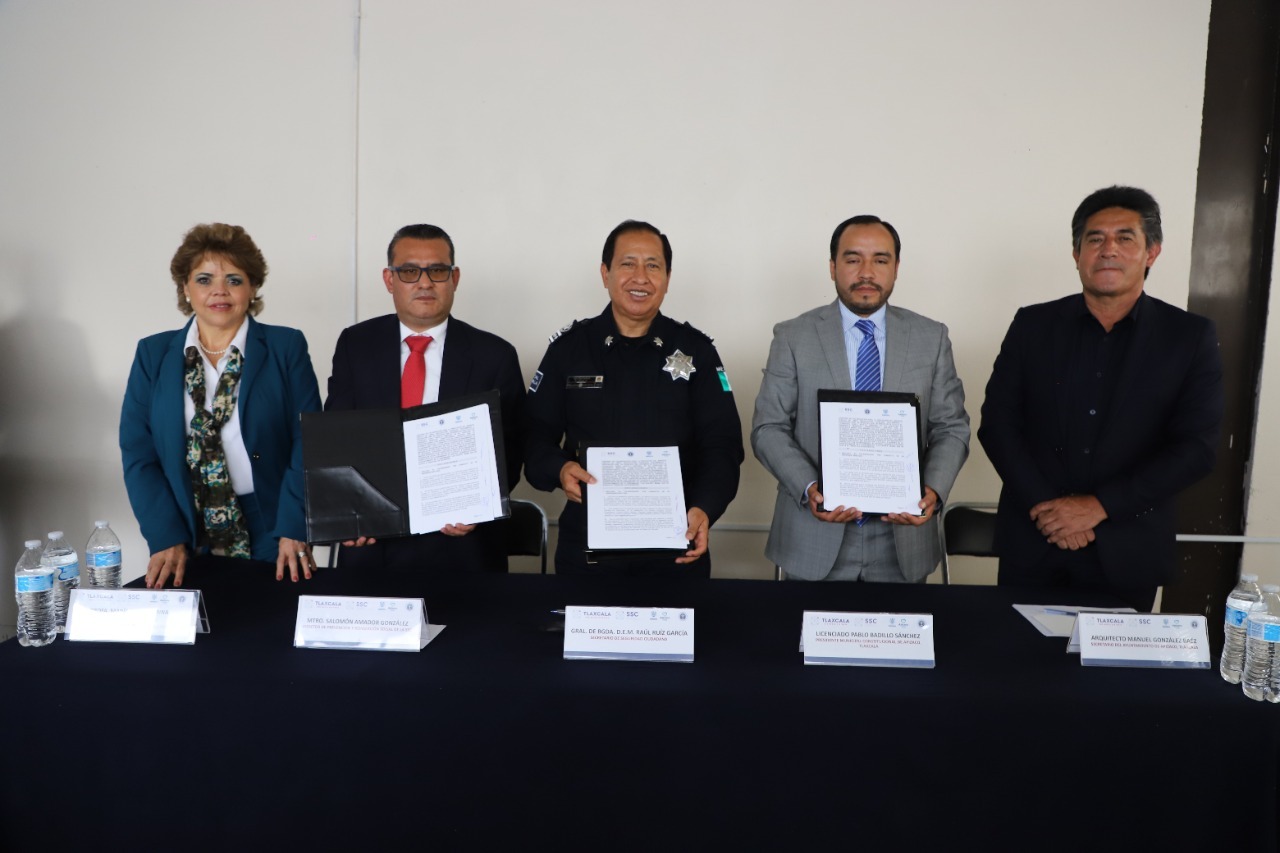 Firma SSC convenio con protección civil y Ayuntamiento de Apizaco